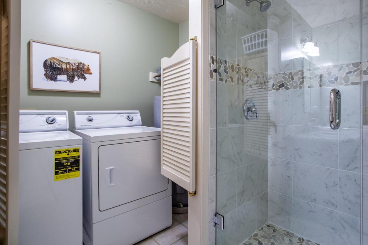 Little Cub Cottage - Mtn Views & Community Pools Gatlinburg Eksteriør bilde