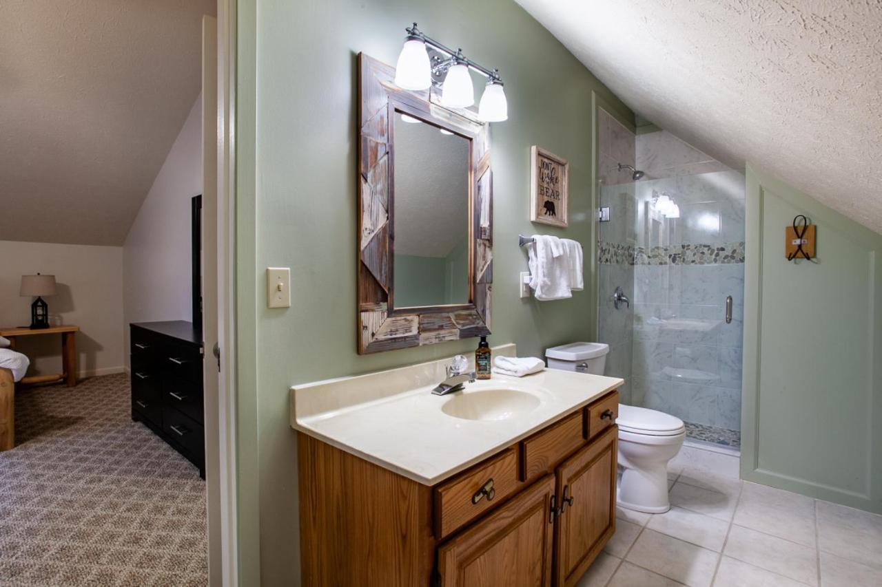 Little Cub Cottage - Mtn Views & Community Pools Gatlinburg Eksteriør bilde